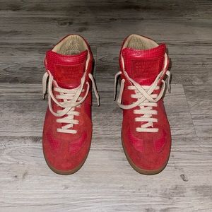 Maison Margiela Men’s ‘Red Suede’ Replica Sneaker